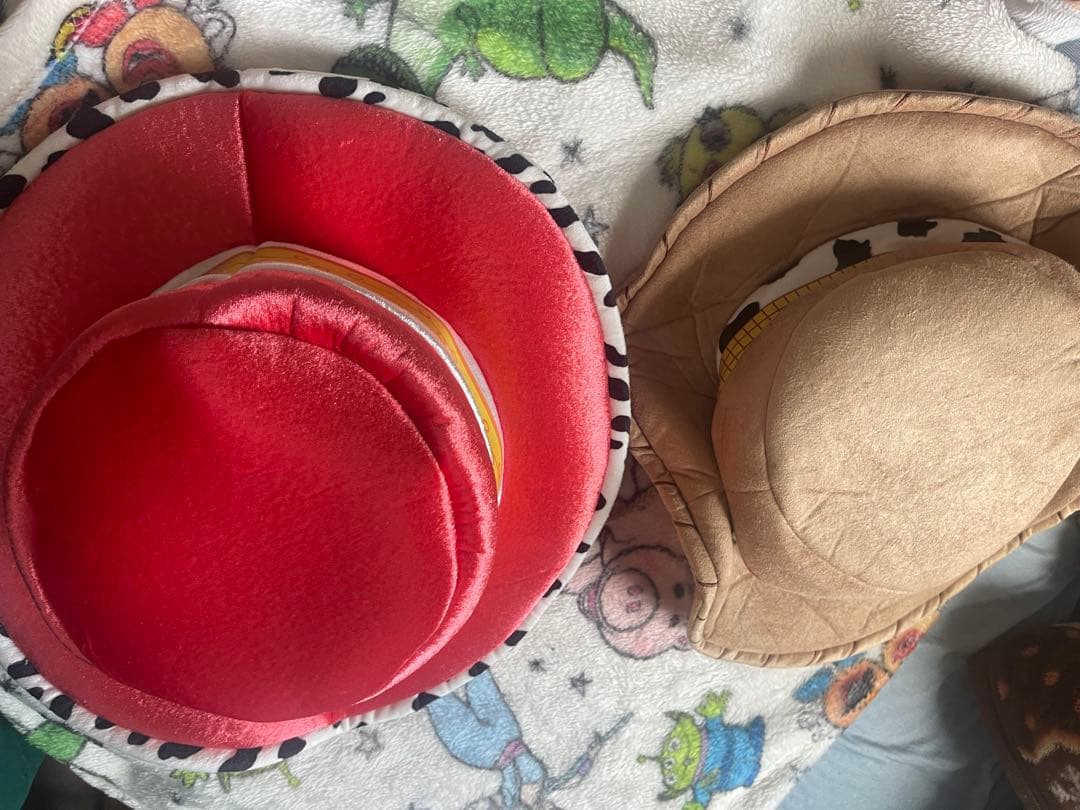 おぱんちゅさん専用ウッディとジェシーの帽子　　セット売り