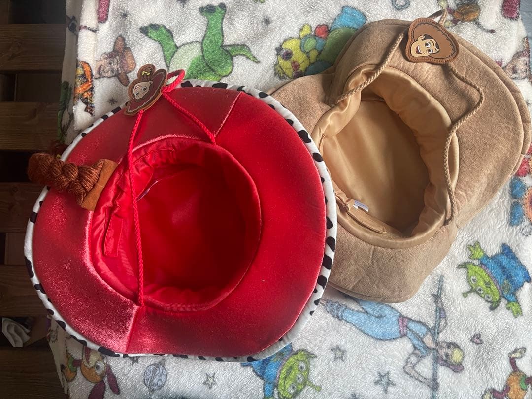 おぱんちゅさん専用ウッディとジェシーの帽子　　セット売り