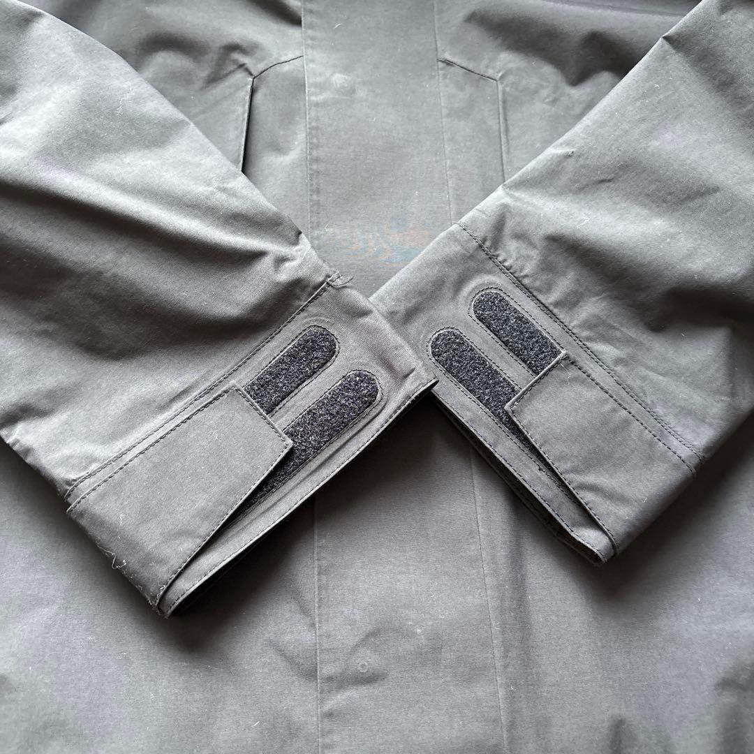 クリスマスセール値下げ【美品】Goldwinブラック フード付き モッズコートS