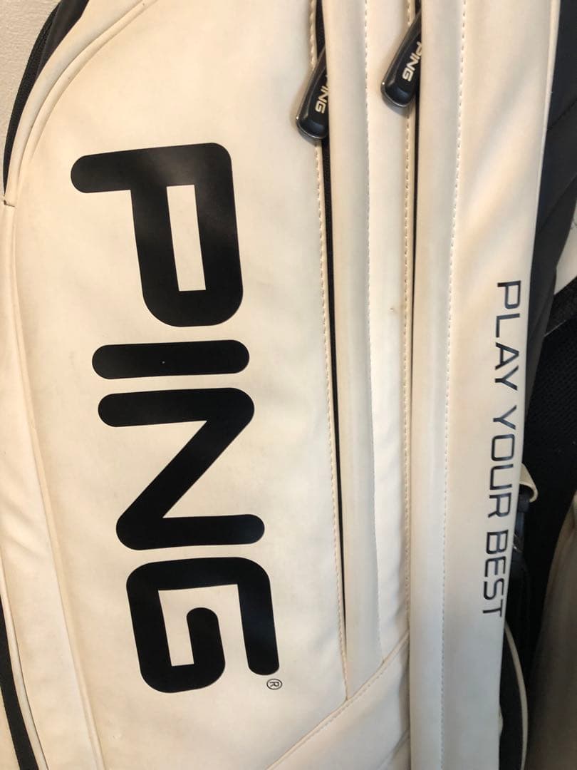 【送料込み】廃盤希少品　大人気PING キャディバッグ　ホワイト