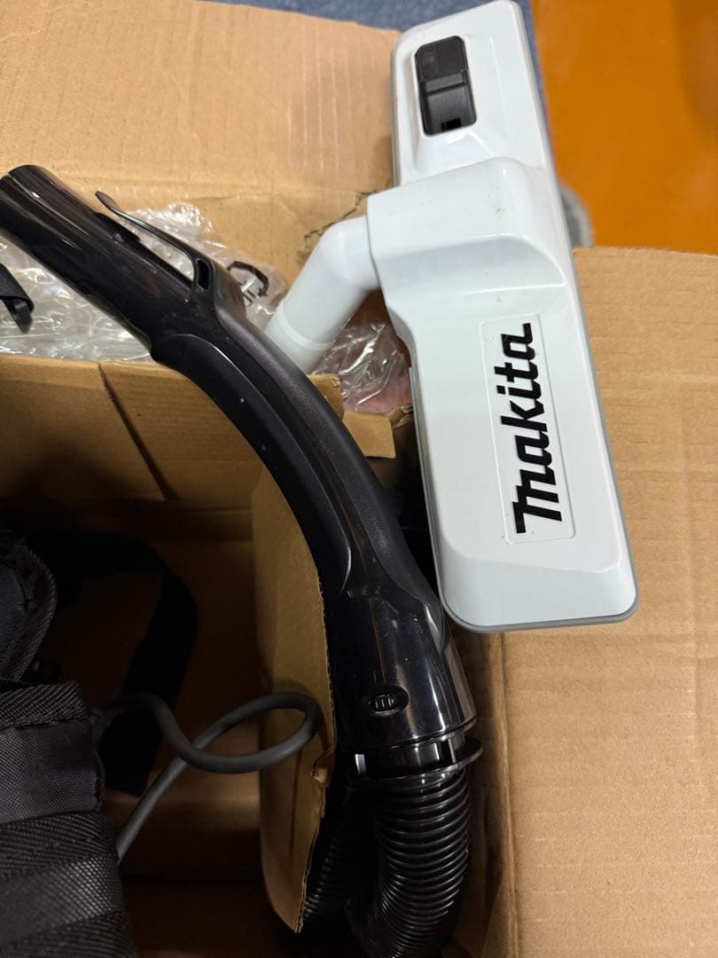 マキタ 背負い式クリーナーVC260DZ 36VHEPAフィルター BLモーター