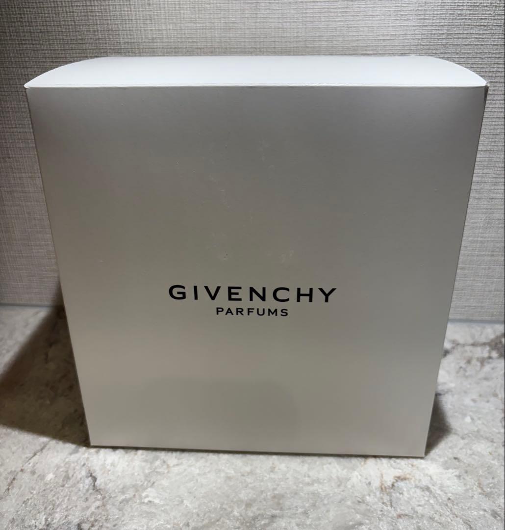 ジバンシイ ブラック モノグラム バニティ2025 非売品 新品未使用