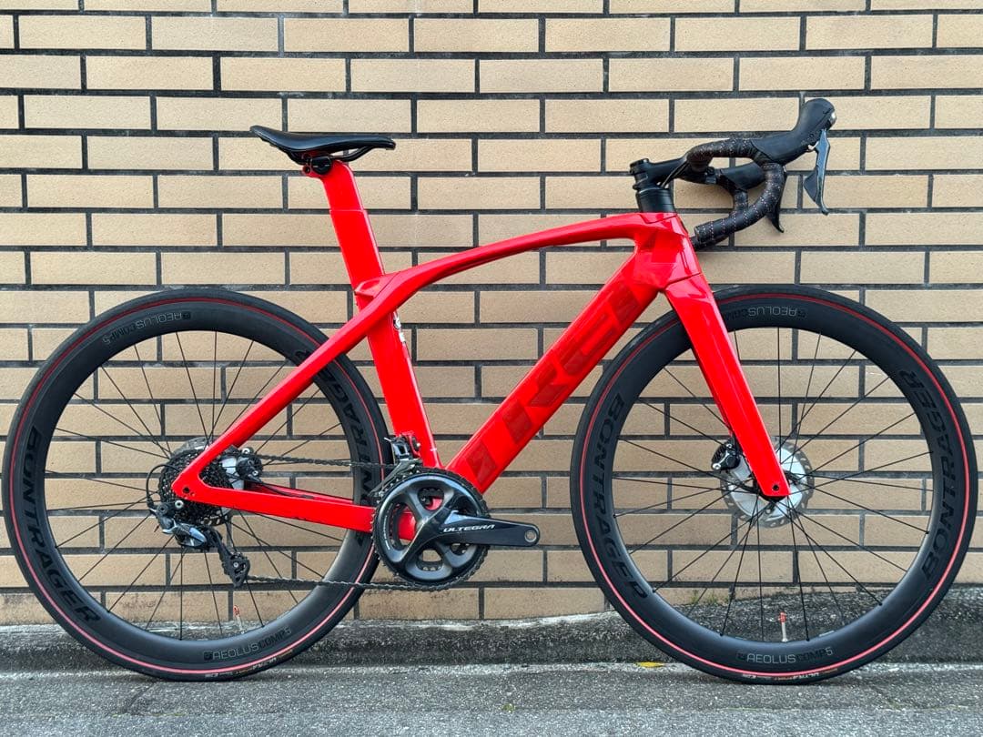 TREKトレック MADONE マドン SL6 DISC 完成車　2022