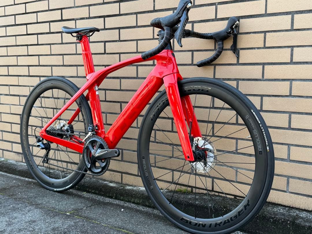 TREKトレック MADONE マドン SL6 DISC 完成車　2022