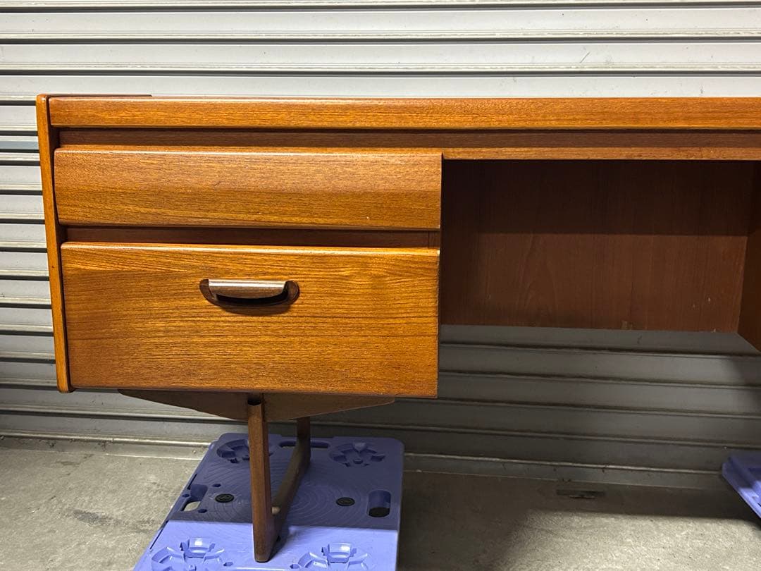 ☆GE206 北欧ヴィンテージ デスク　幅155.5　奥 41　高 67.5cm