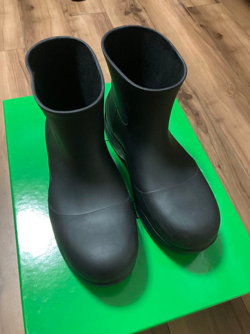 【正規品】BOTTEGA VENETA パドルブーツ　ブラック39