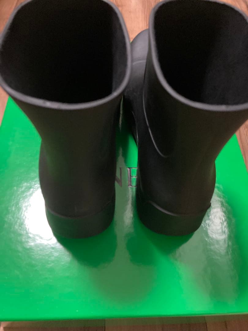【正規品】BOTTEGA VENETA パドルブーツ　ブラック39