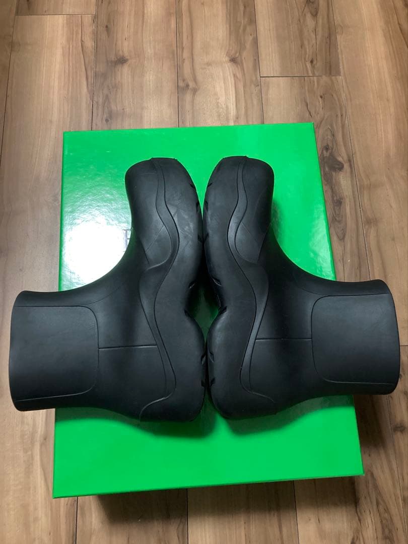 【正規品】BOTTEGA VENETA パドルブーツ　ブラック39