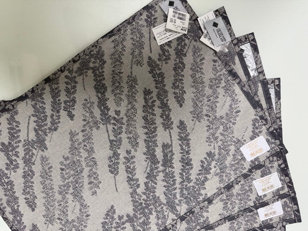 ル・ジャガール・フランセ　ランチョンマット4枚セット