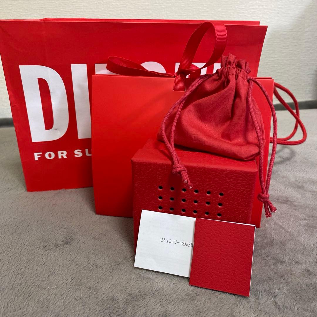 美品　ディーゼルブレスレットギフトショッパー付き