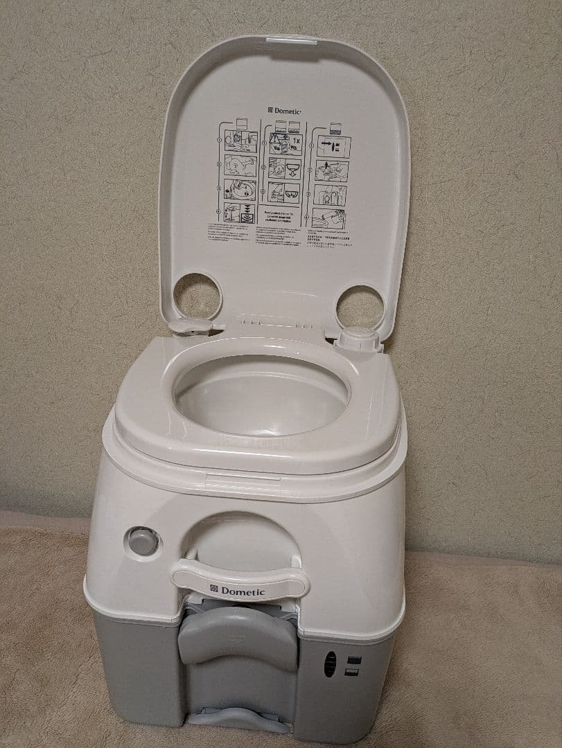 【説明書つきで安心☆新品箱入り】Dometic 970シリーズ ポータブルトイレ