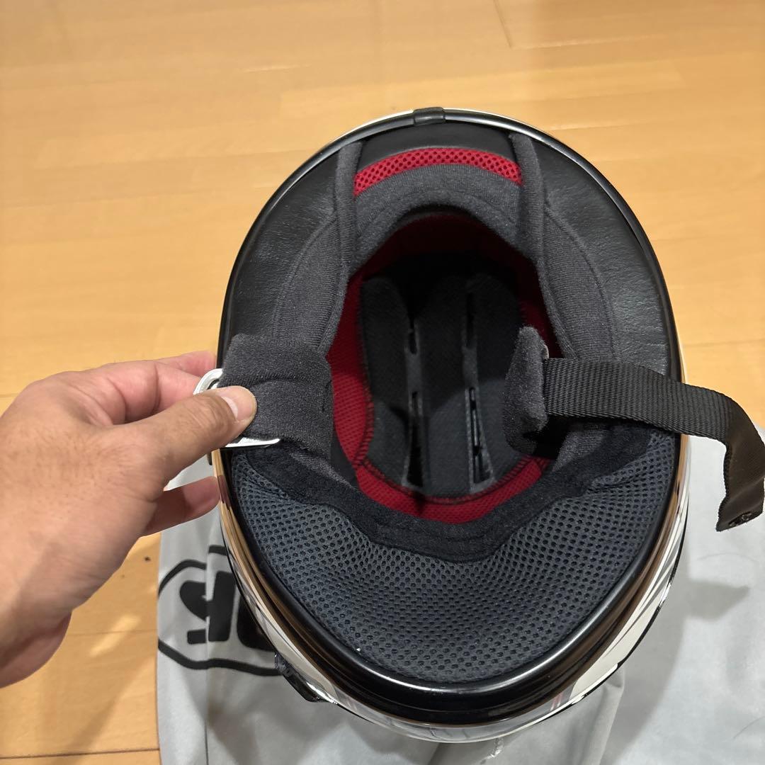 SHOEI フルフェイスヘルメット ホワイト/ブラック/レッド　サイズＭ