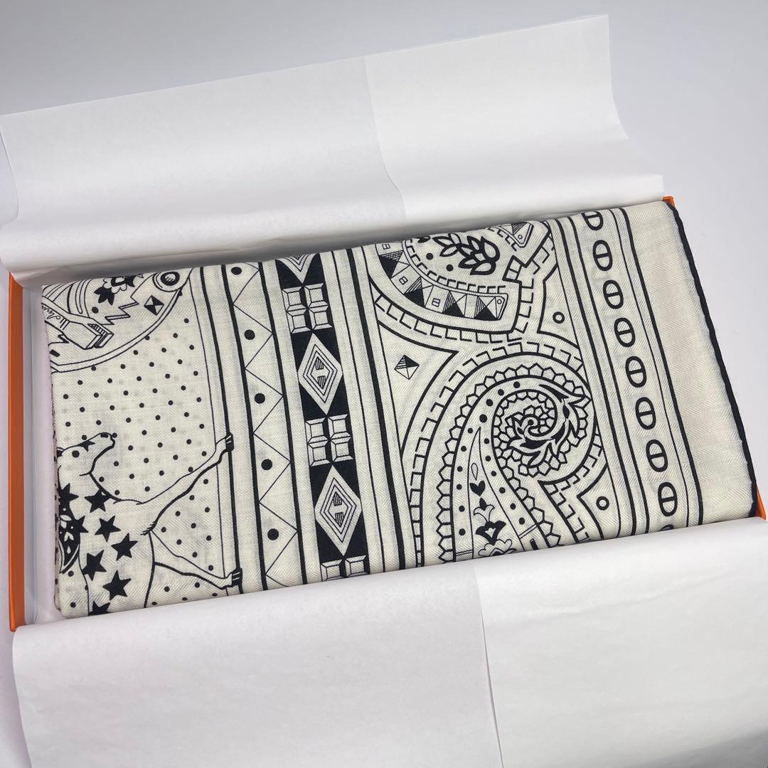 エルメス カレジェアン カシミヤシルク 《カレジェアン》【白黒】新品未使用品