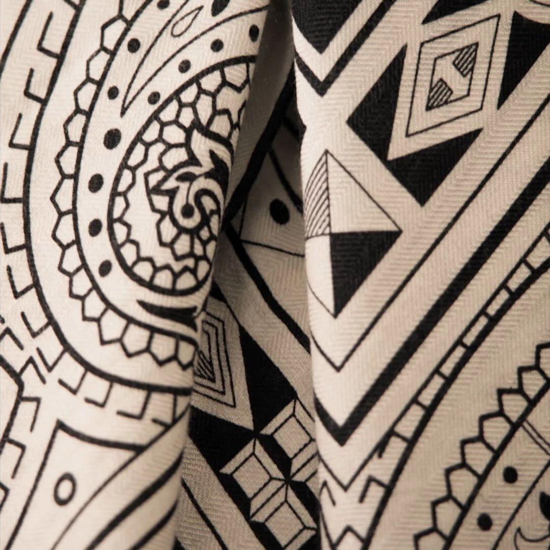 エルメス カレジェアン カシミヤシルク 《カレジェアン》【白黒】新品未使用品