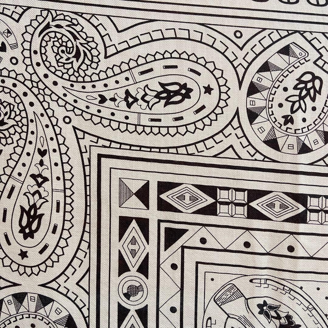 エルメス カレジェアン カシミヤシルク 《カレジェアン》【白黒】新品未使用品