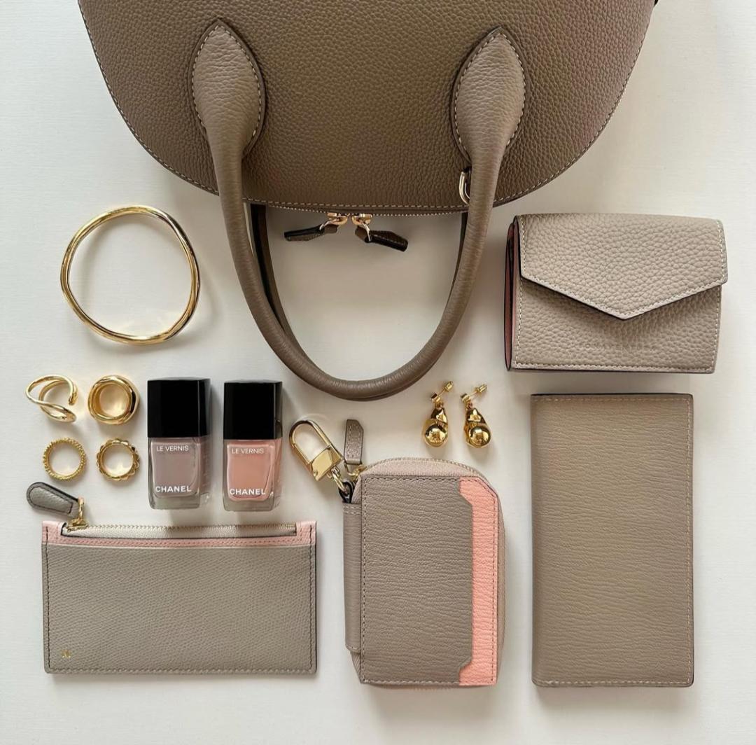 2295【新品 2.2万円】ラルコバレーノ★キーケース★レザー★レディース★