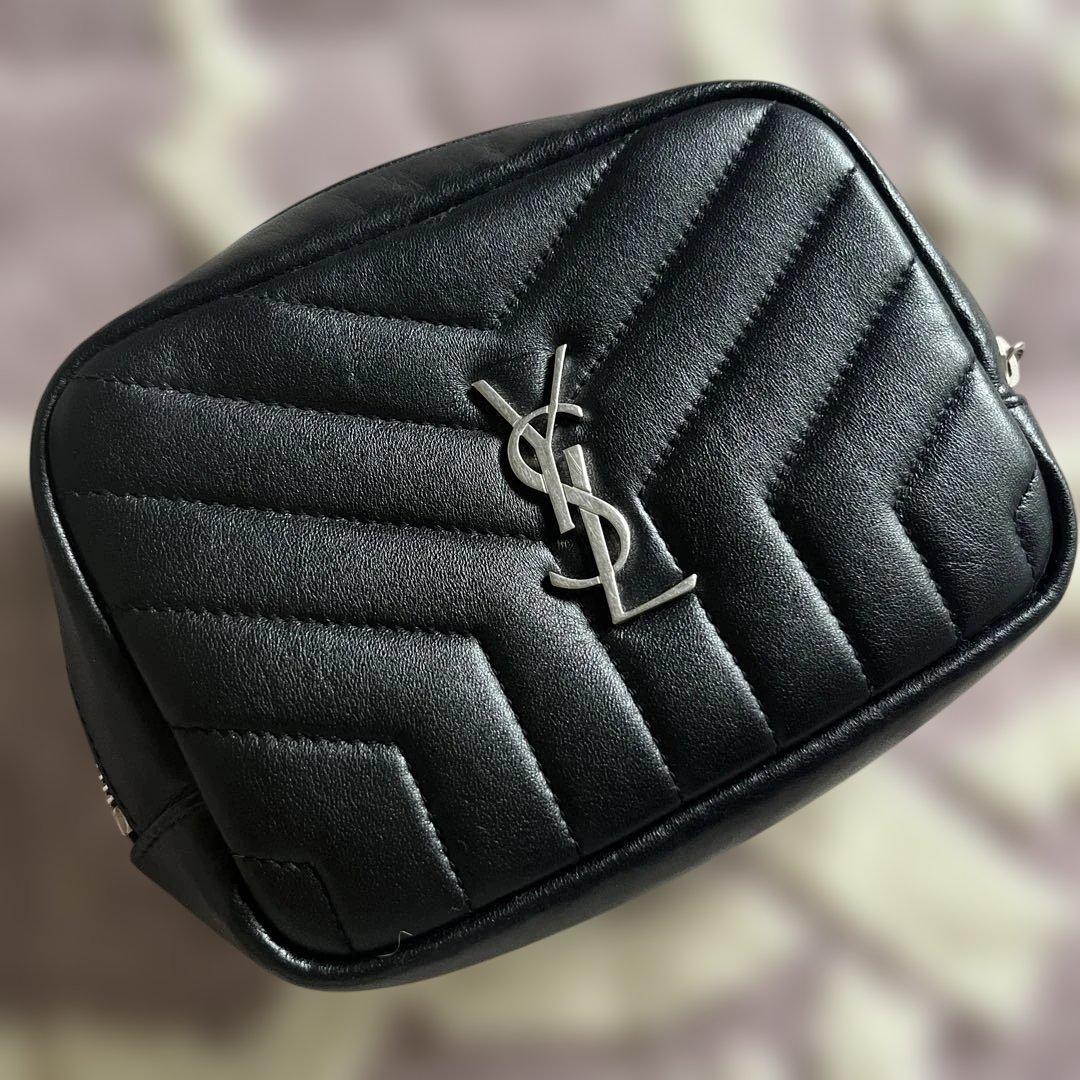 YSL ブラック キルティングポーチ サンローラン - メルカリ