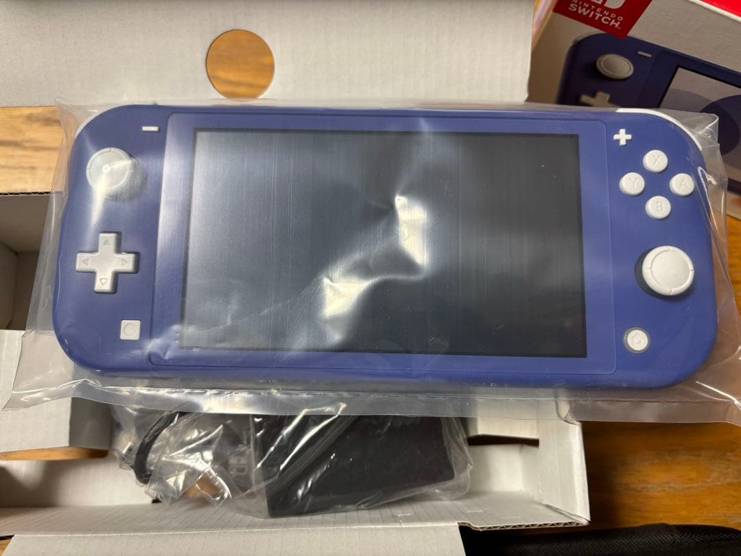 Nintendo SwitchLite スイッチライト ブルー HDH-001