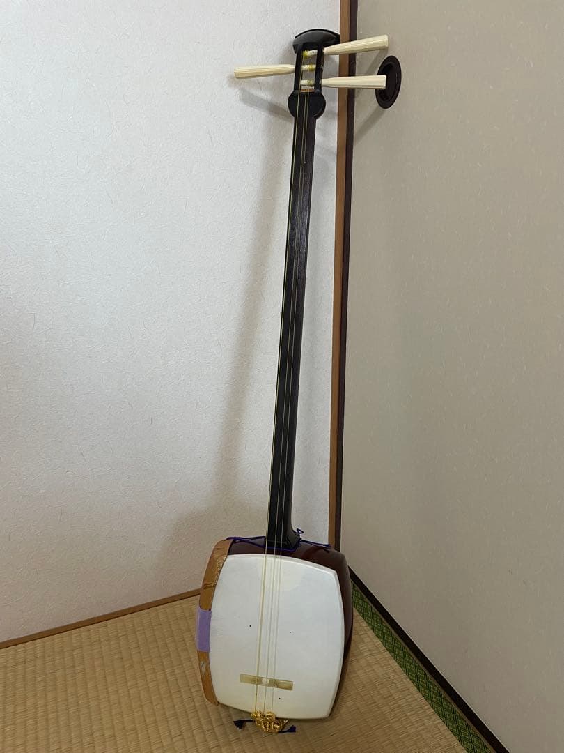 三味線　紫檀 金細　18k印　破れなし
