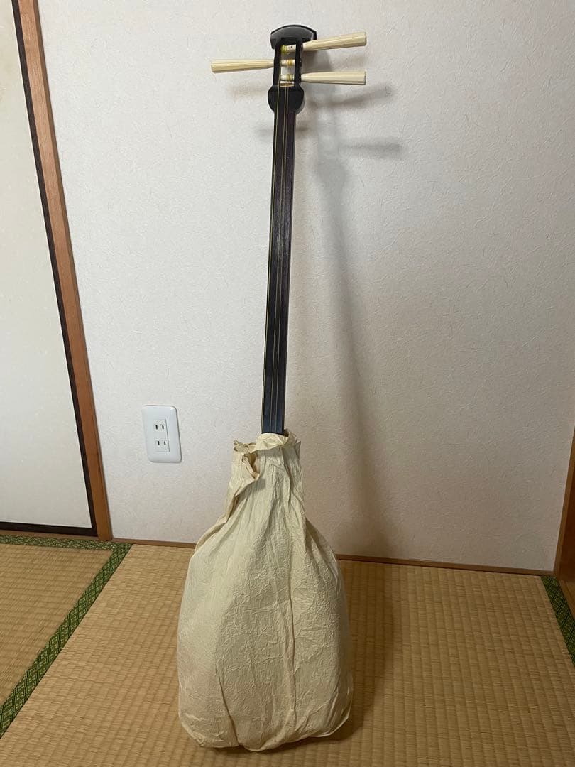 三味線　紫檀 金細　18k印　破れなし