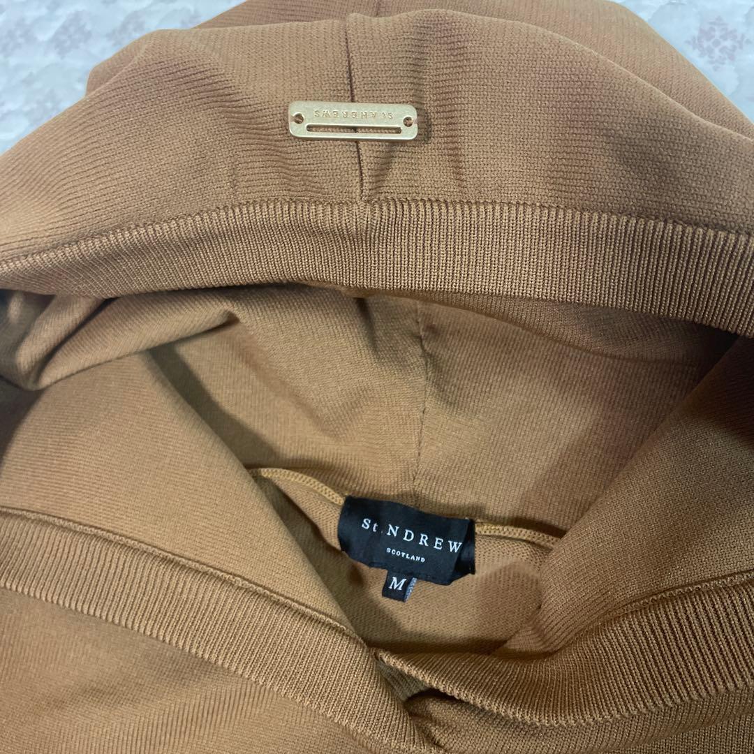 新品未使用品セントアンドリュース、ダンボールニットパーカー、ブラウン