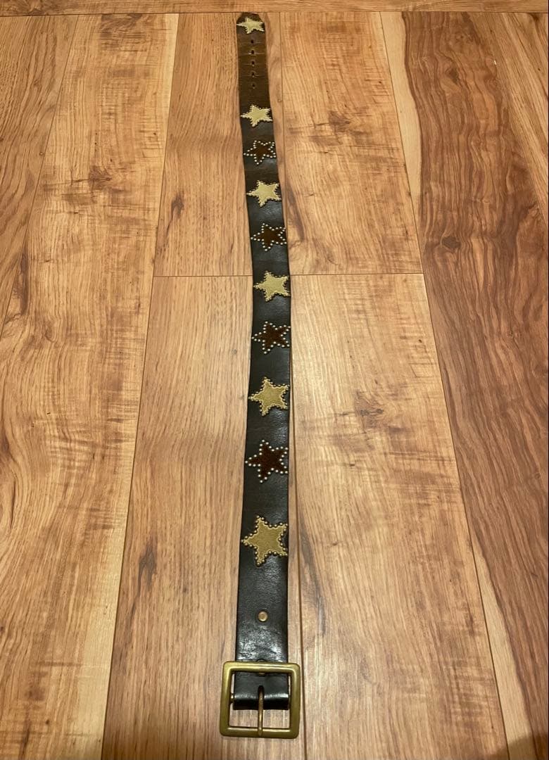 レア　HTC スタースタッズ　ベルト　32