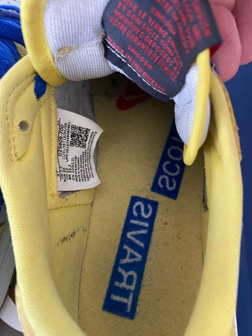 Travis Scott × Nike Air Jordan 1