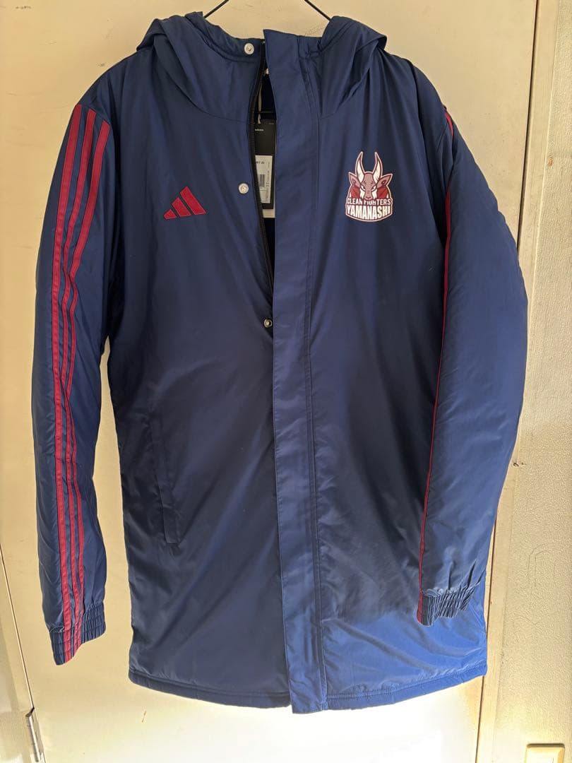 お値下げしました！】新品adidas クリーンファイターズ山梨 ベンチ