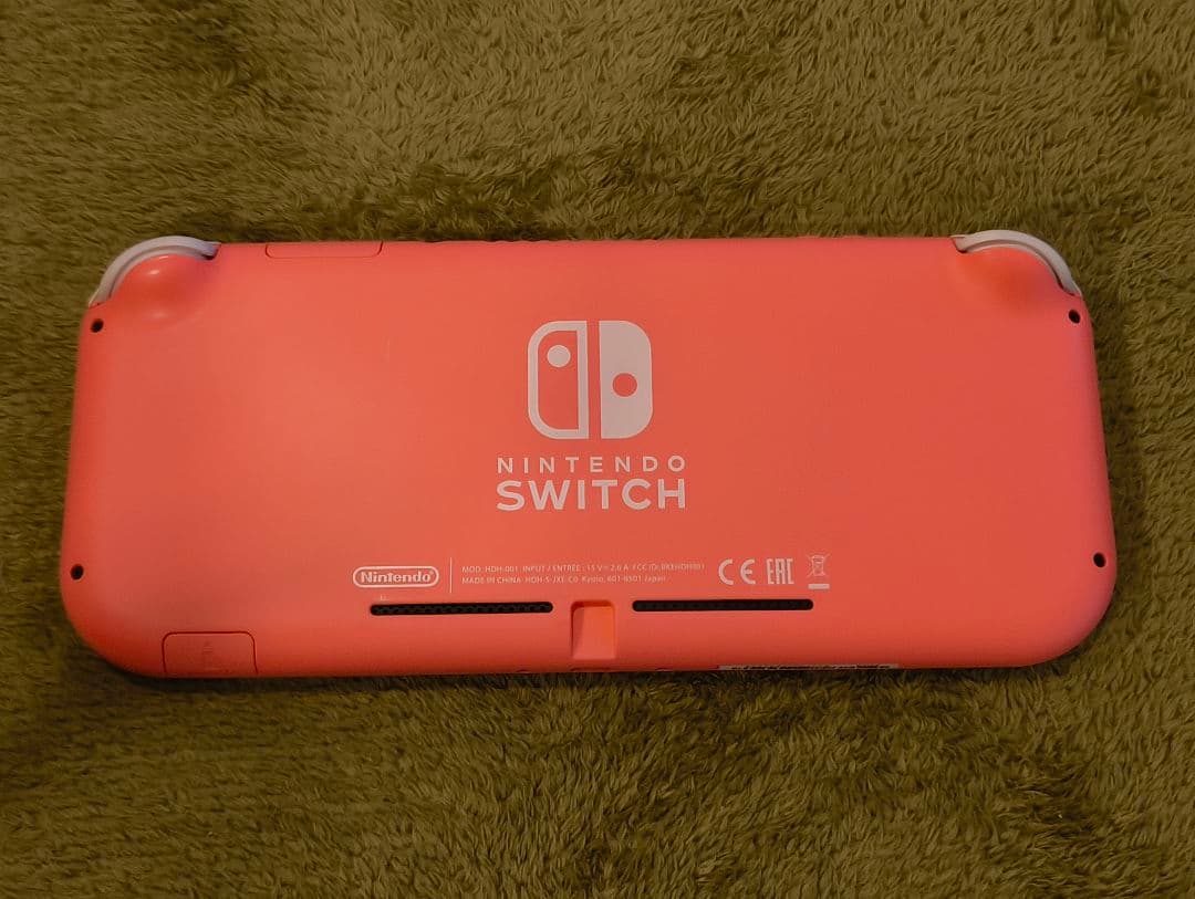 る*。様 ジャンク品☆Switch lite☆初期化済み本体のみ
