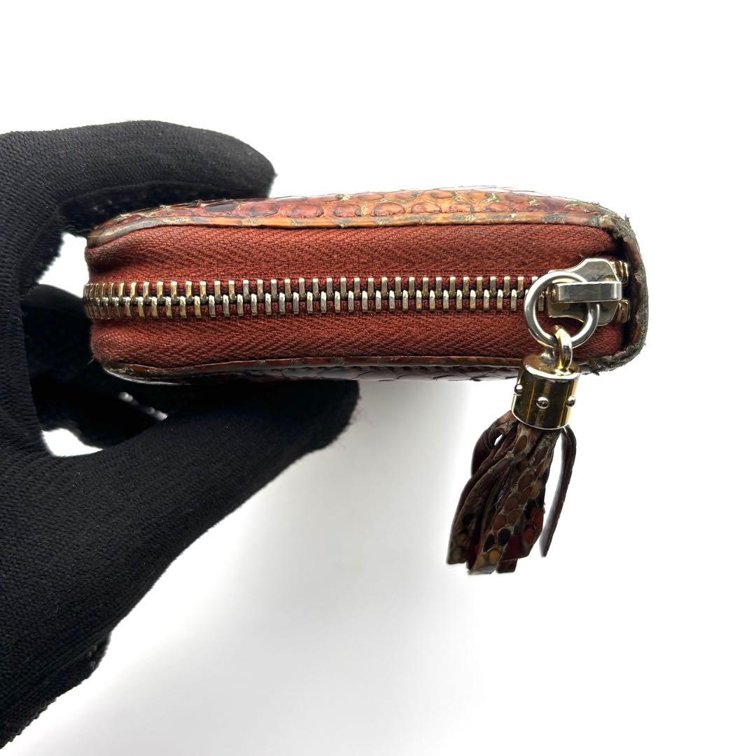 グッチ 長財布 ソーホー パイソン タッセル ラウンドファスナー GG 型