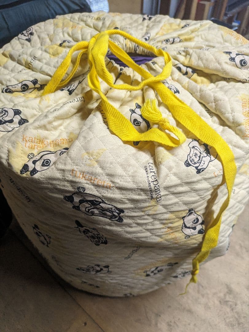 赤い和太鼓 木製 直径約40cm