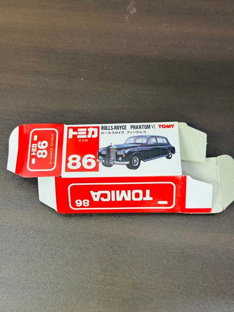 トミカ 赤箱 86 ロールスロイス ファンタムⅥ 日本製 - メルカリ