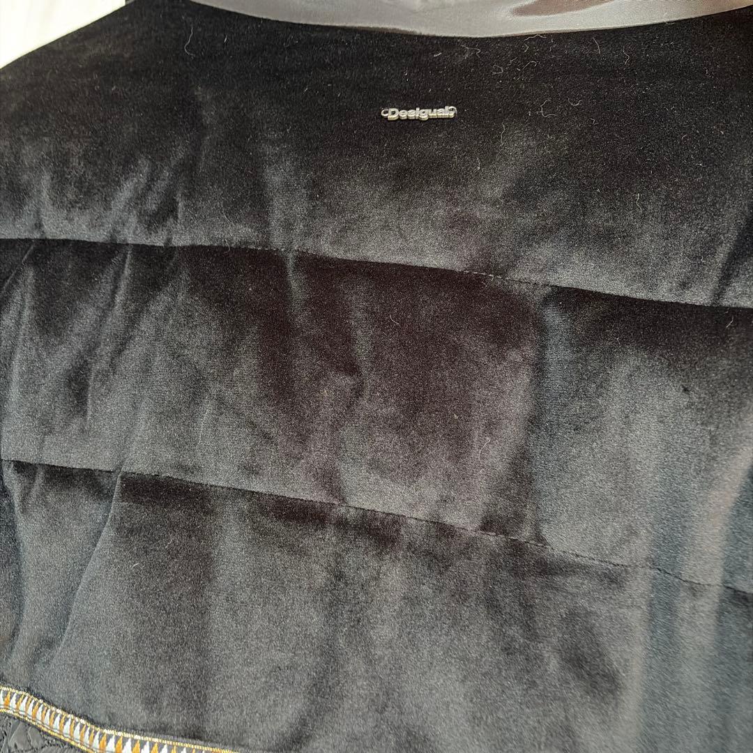 早い者勝ち！新品デシグアルかわいい中綿ダウンコート黒レア大きなサイズ42遊び心