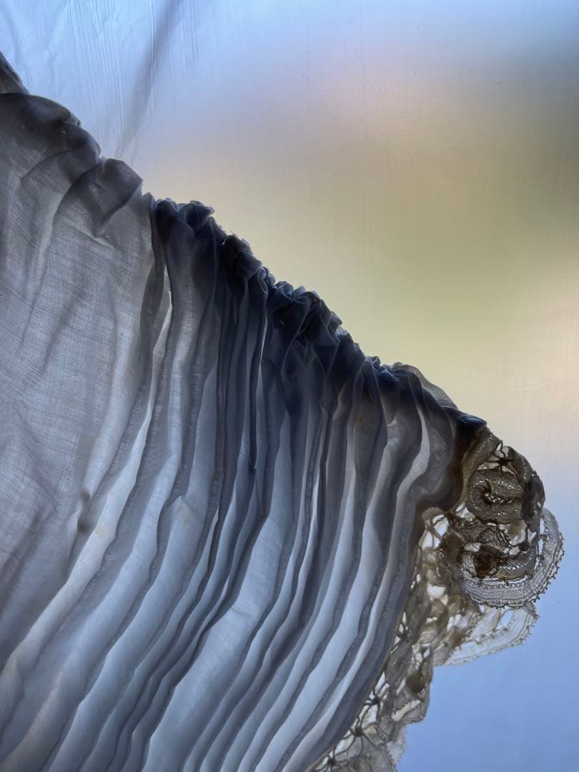 フランスアンティーク　教会神父さん聖歌隊コーラスのブラウス　リネンシャツ　レース