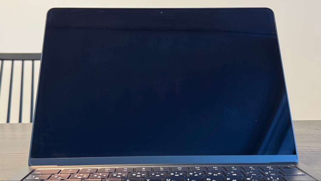 M2 MacBook Air 2022 ミッドナイト 13.6インチ