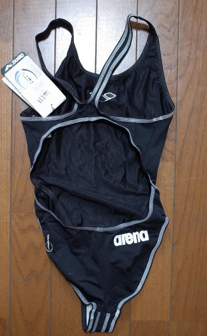 アリーナ MAKINA HIGH 女子用競泳水着 arena M