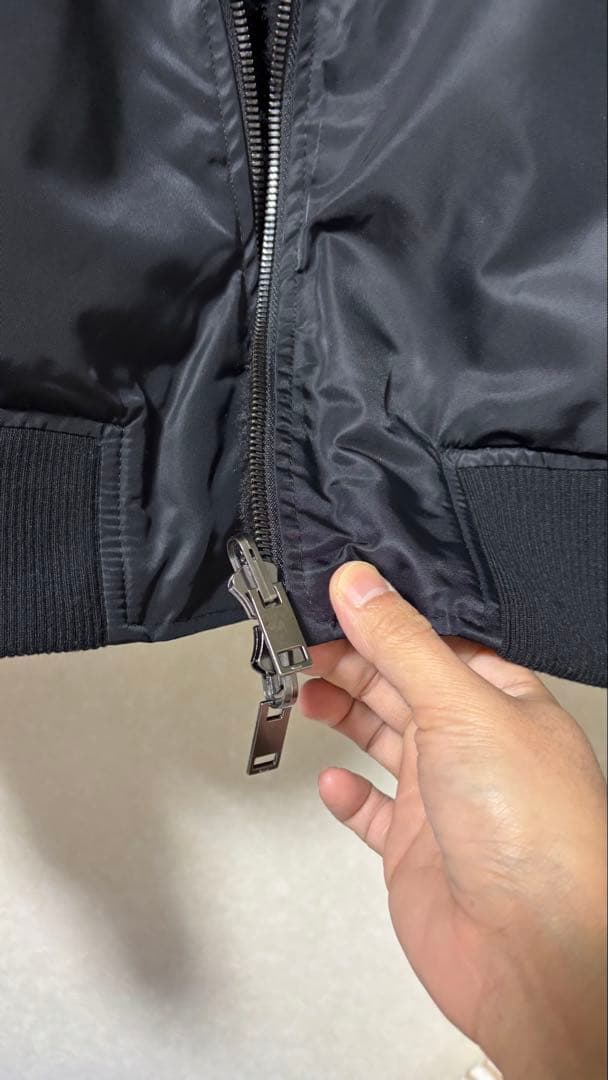 ZARA リバーシブルボンバージャケット 2025