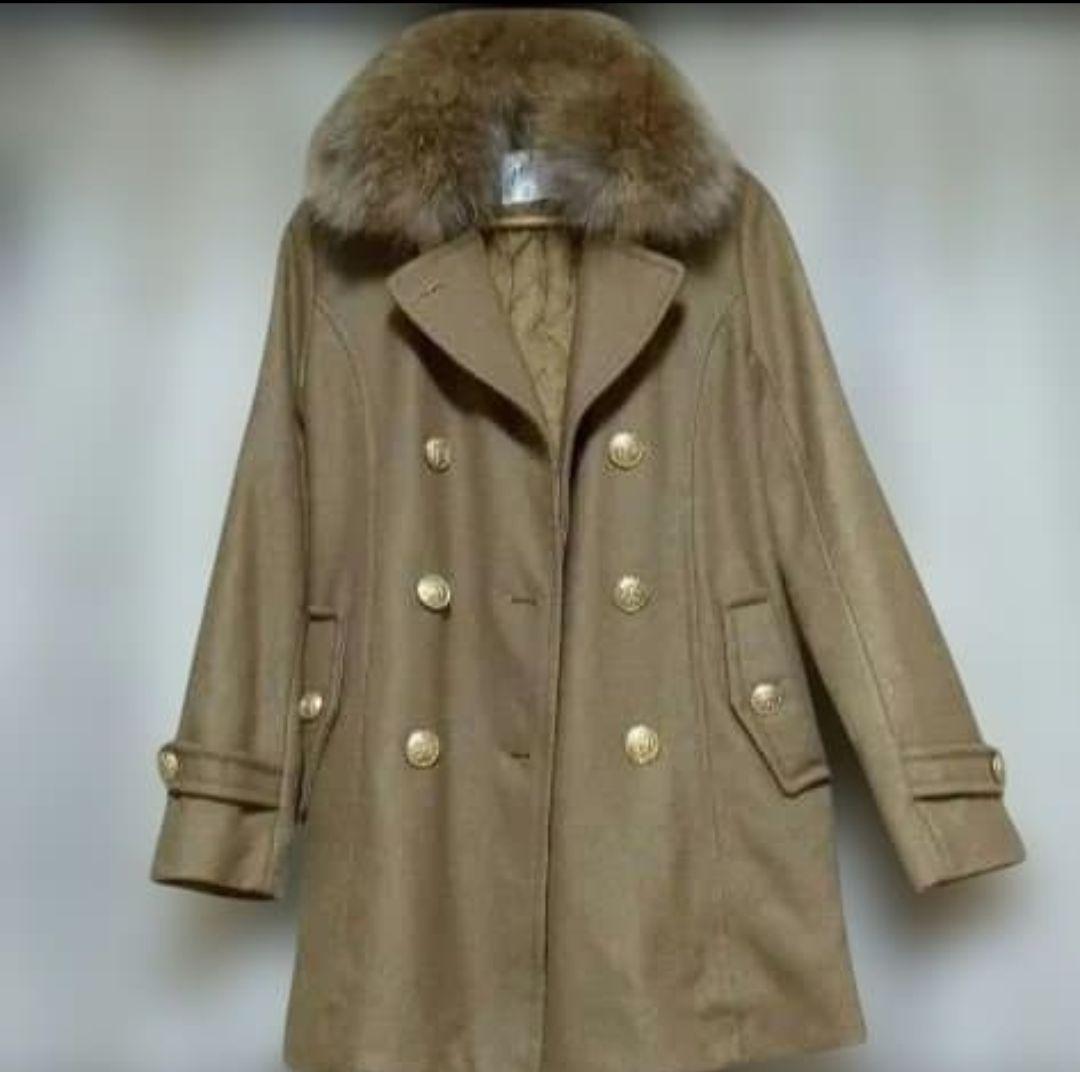Noela】ダブルブレスト ファーコート - メルカリ