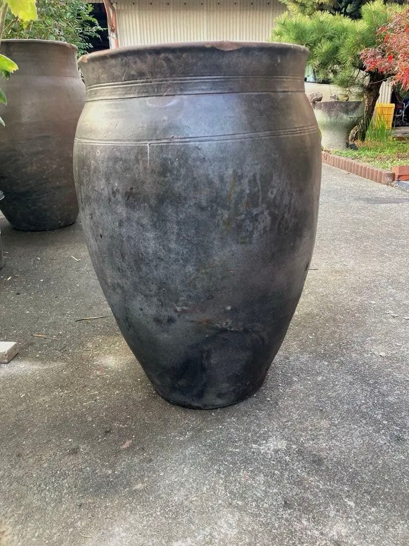【存在感抜群】特大 古い甕 貯蔵壺 古民具 時代物 陶器 ブラック61センチ
