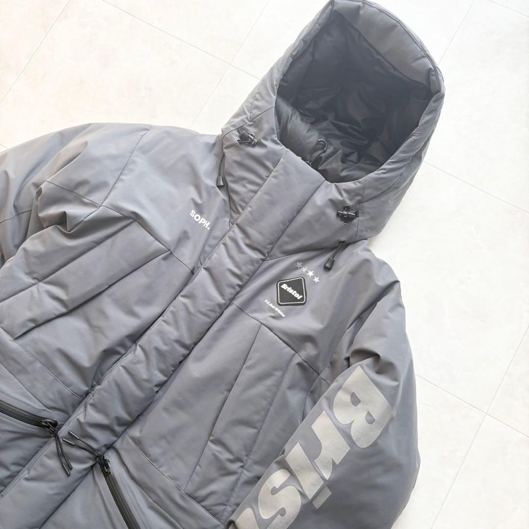 F.C.Real Bristol エフシーレアルブリストル ダウン ベンチコート