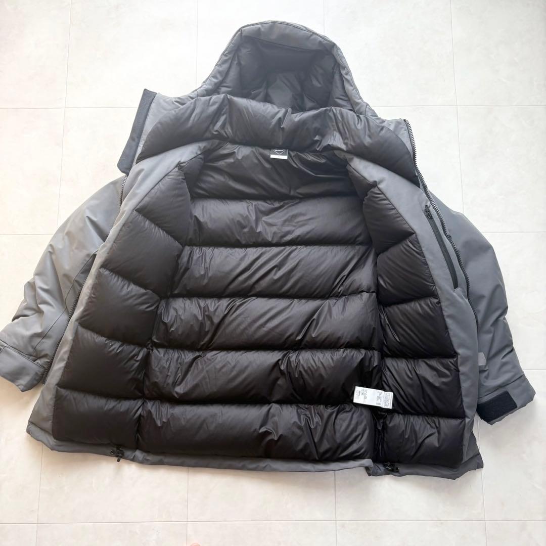 F.C.Real Bristol エフシーレアルブリストル ダウン ベンチコート