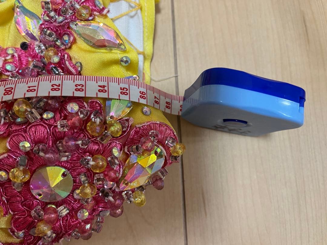 年末売り切り大セール‼️ ベリーダンス 衣装　 イエロー ピンク フリル