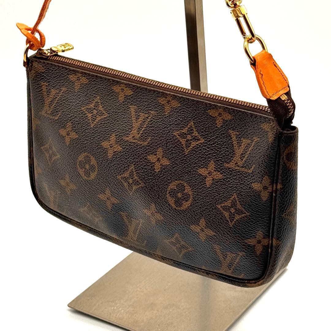 ルイヴィトン モノグラム　ポシェットアクセソワール　ハンドバッグ