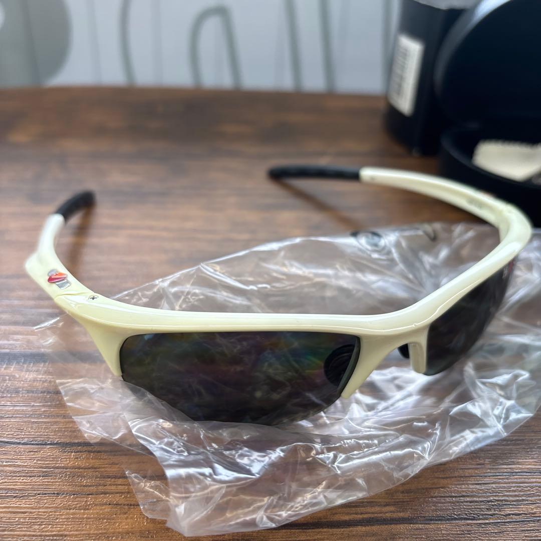 【1月SALE】HOSHINO サングラス ケース付き　スポーツ