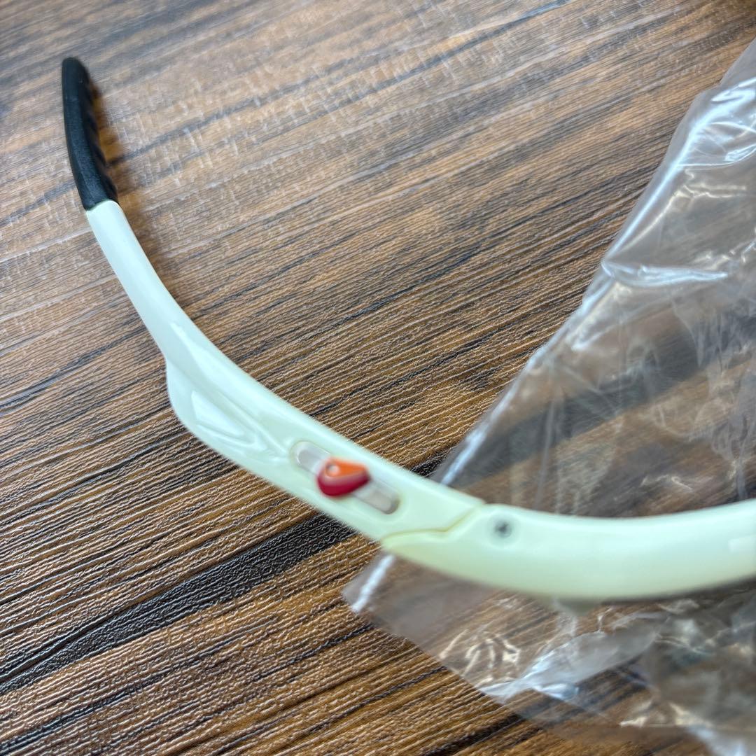 【1月SALE】HOSHINO サングラス ケース付き　スポーツ