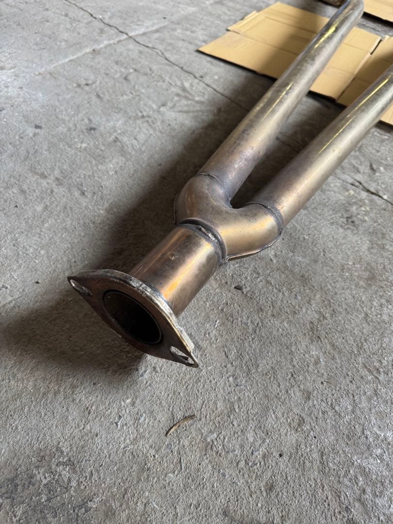 v37 スカイライン スリーキャッツ 中間ストレート マフラー - メルカリ