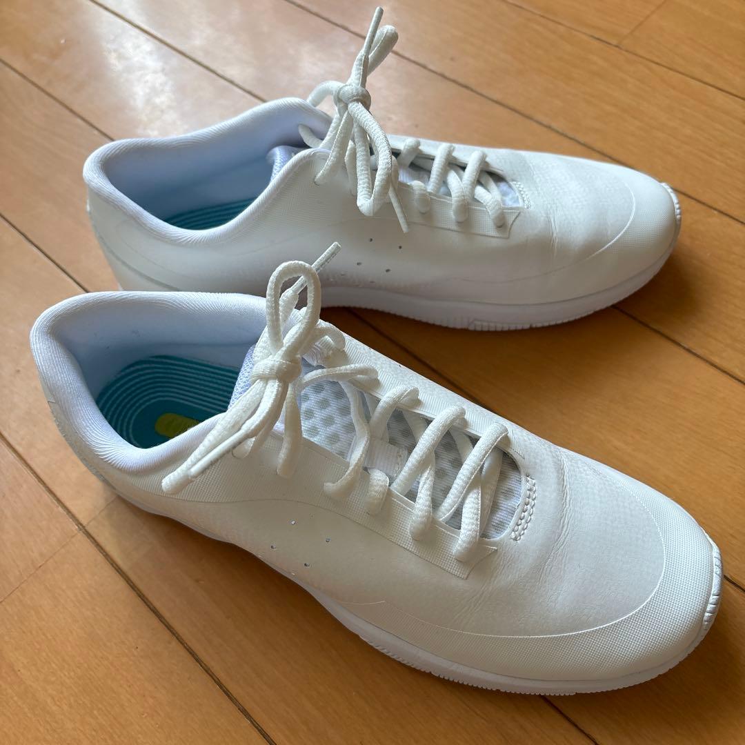 チアシューズkeeps24.5cm