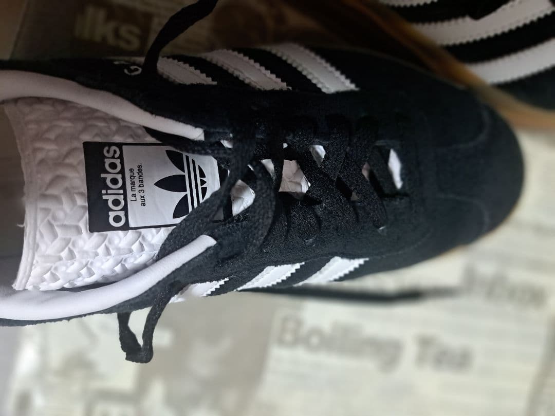 アディダス ガゼル ボールド 　厚底　スニーカー