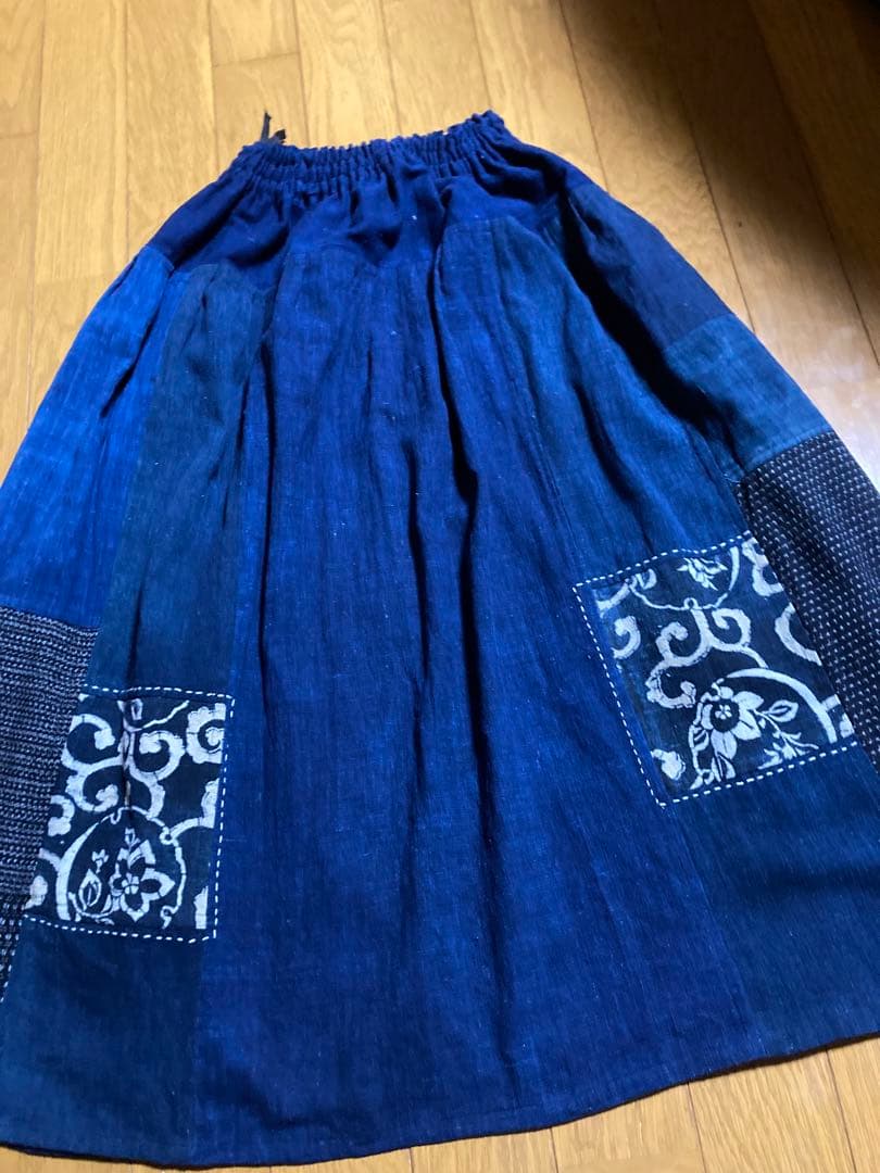 古布リメイクハンドメイド　藍染筒がき型染めはぎはぎスカート