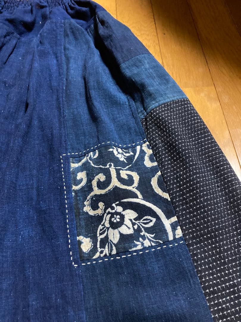 古布リメイクハンドメイド　藍染筒がき型染めはぎはぎスカート